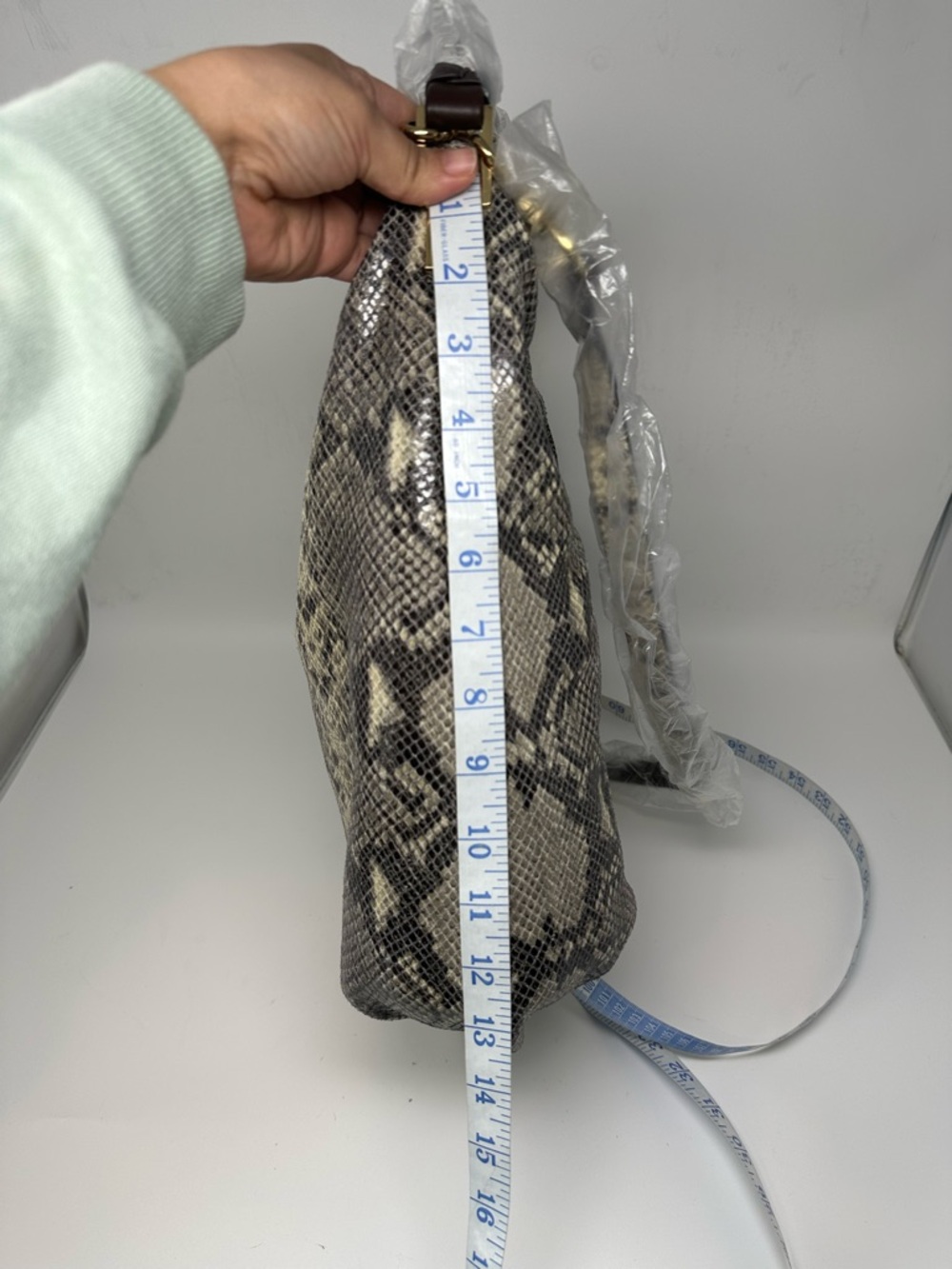 NEW G.I.L.I. GILI Milano Double Zip Exotic Leather Hobo Bag Purse Snake Grey - Picture 9 of 15